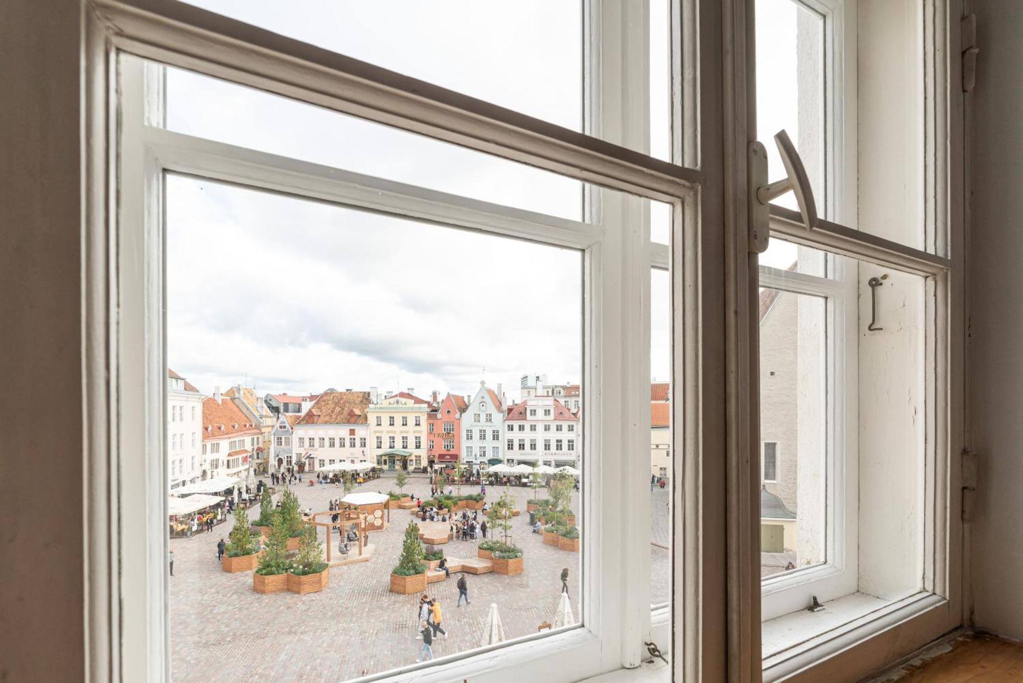 Old Town - Boutique Hall Square Apartment Tallinn Exteriör bild